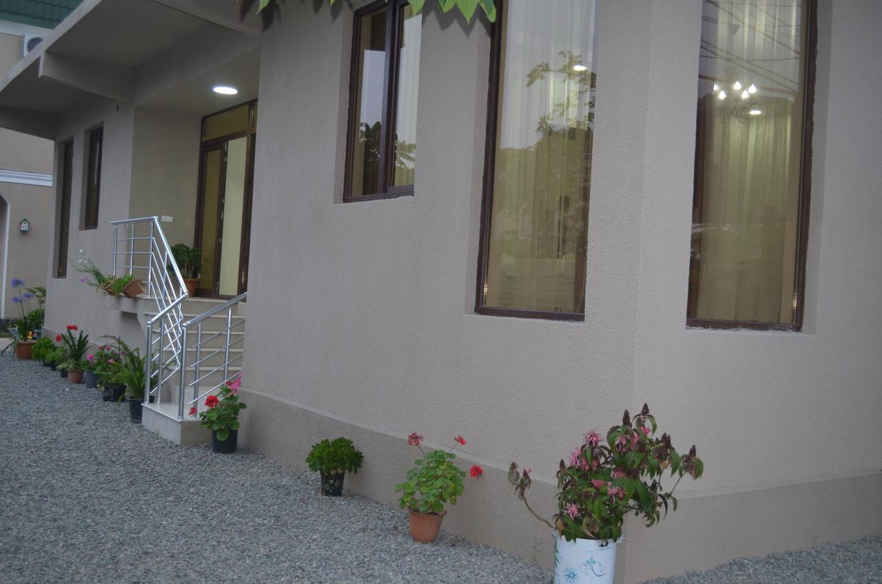 Lia Guest House Kobuleti Exterior foto